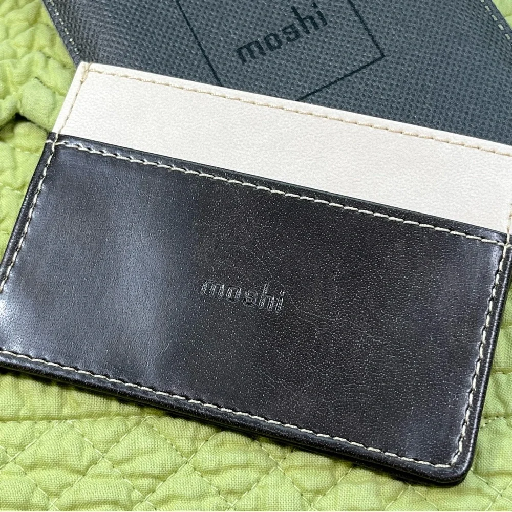 Moshi Lightweight Vegan Leather Slim Wallet, Deep Oak Brown, Like New